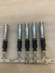 Contactos de conector de estampado 