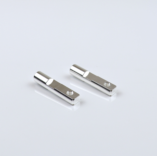 Conector de CA portátil con diseño de piezas perforadas CNC, conector CC para puerto de Carga de coche eléctrico, hogar